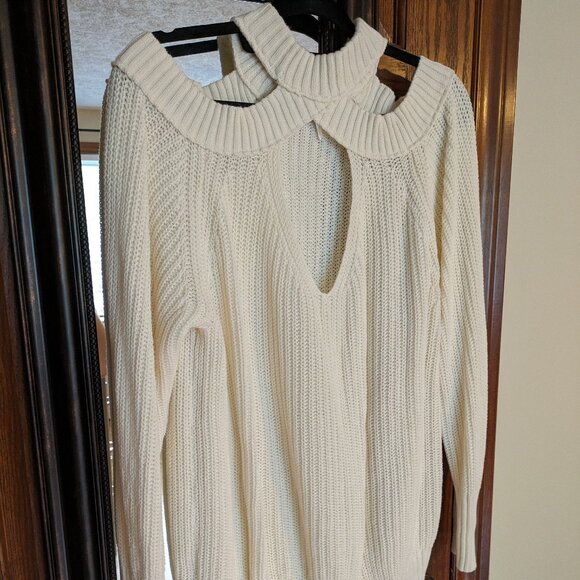 Free People white cut out sweater - Picture 2 of 3